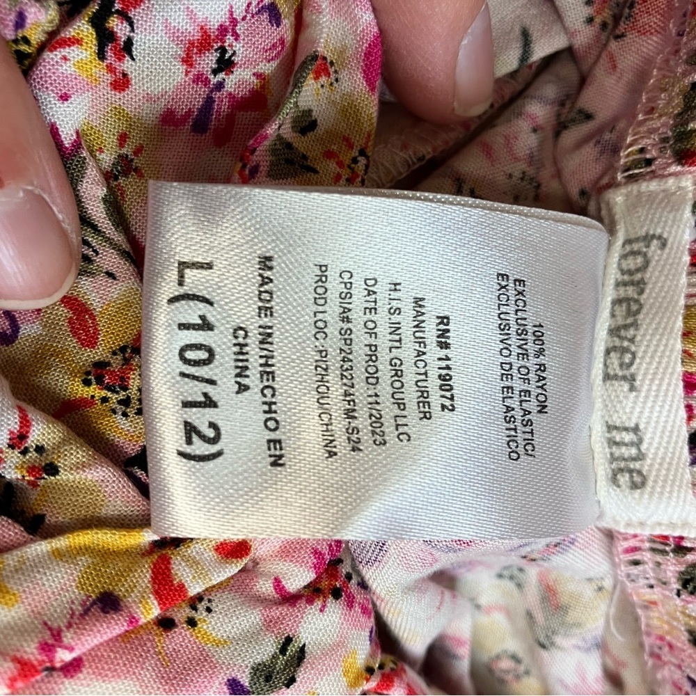 Three Dress Bundle - Picture 7 of 11